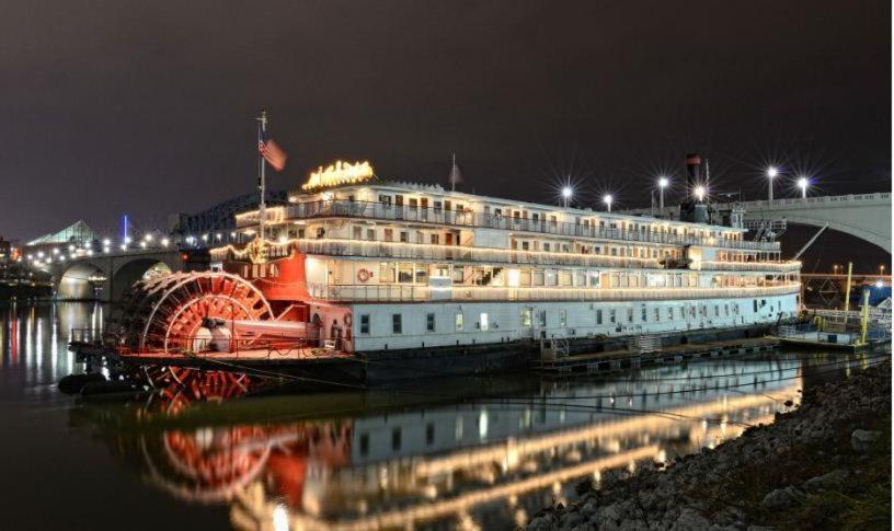 Delta Queen Hotel Chattanooga Exterior photo